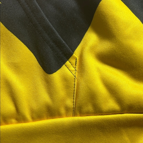 Bold Yellow Graphic Hoodie for Men - Picture 4 of 7